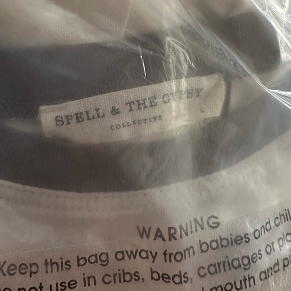 NWOT Spell & The Gypsy Collective Goddess of Rock Tee Shirt Short Sleeves Large - Picture 6 of 9